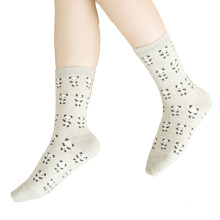 Women′s Cotton Crew Socks with Panda Pattern (WA051)